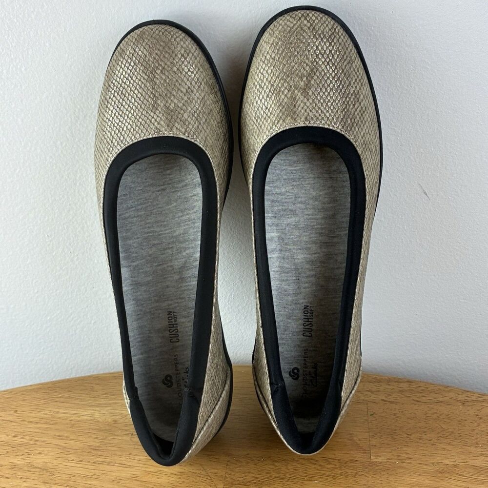 Clarks Cloudsteppers Ayla Low Ballet Flat Taupe Snake US Women's 7M - Picture 6 of 8